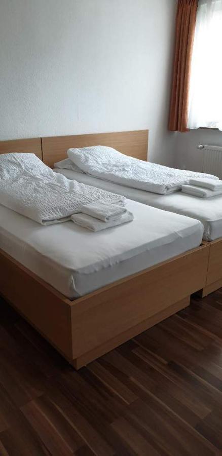 Hotel Kriftelerhof Buitenkant foto