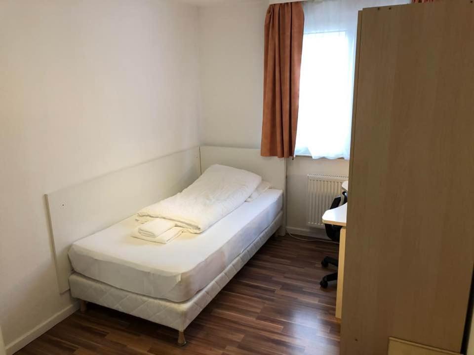 Hotel Kriftelerhof Buitenkant foto