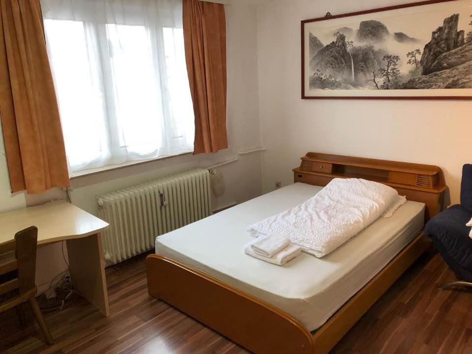 Hotel Kriftelerhof Kamer foto
